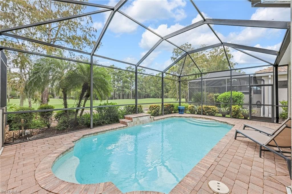 3126 Santorini Ct, Naples, FL 34119-2