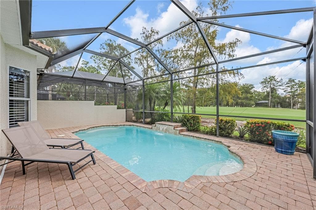 3126 Santorini Ct, Naples, FL 34119-5
