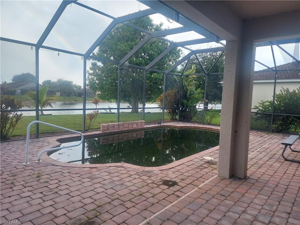 2876 Blossom Ct, Naples, FL 34120-18