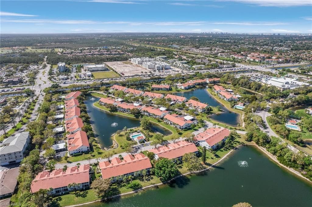 5010 Cedar Springs Dr 202, Naples, FL 34110-22