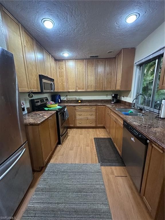 25356 Pinson Dr, Bonita Springs, FL 34135-17