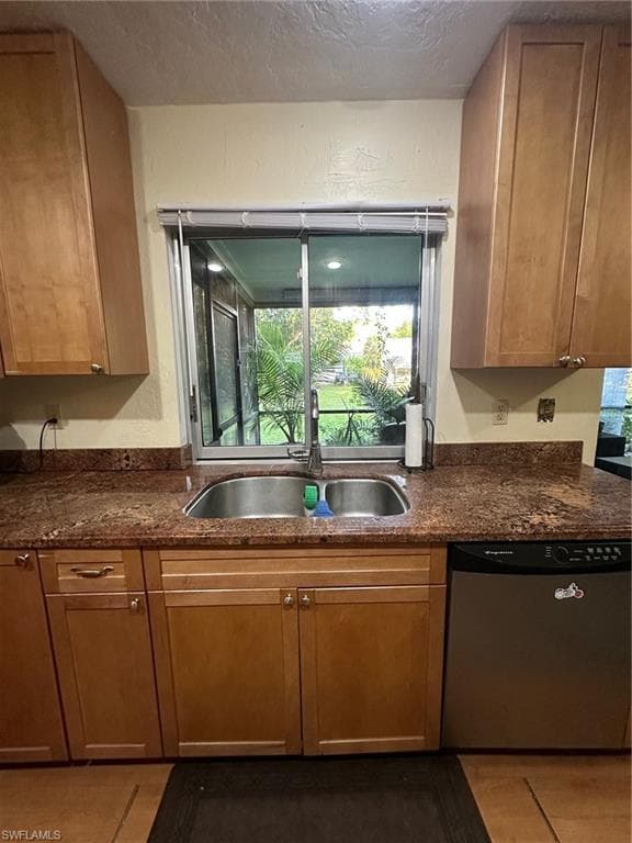 25356 Pinson Dr, Bonita Springs, FL 34135-18