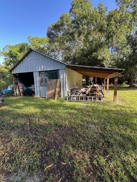 25356 Pinson Dr, Bonita Springs, FL 34135-37