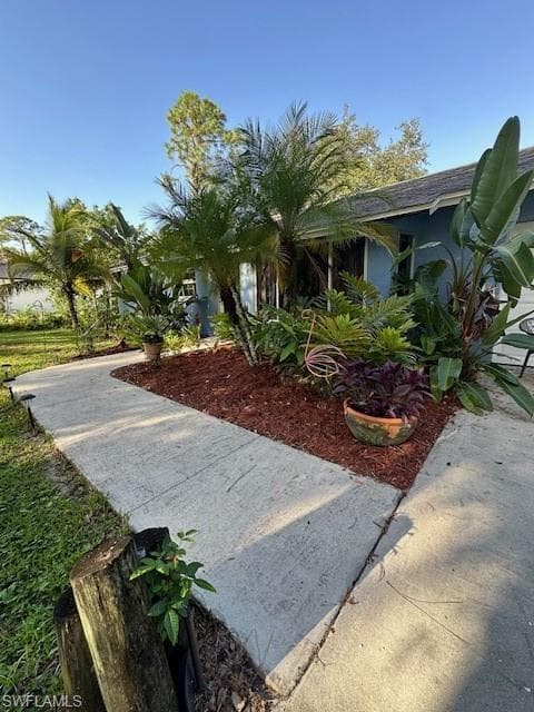25356 Pinson Dr, Bonita Springs, FL 34135-3