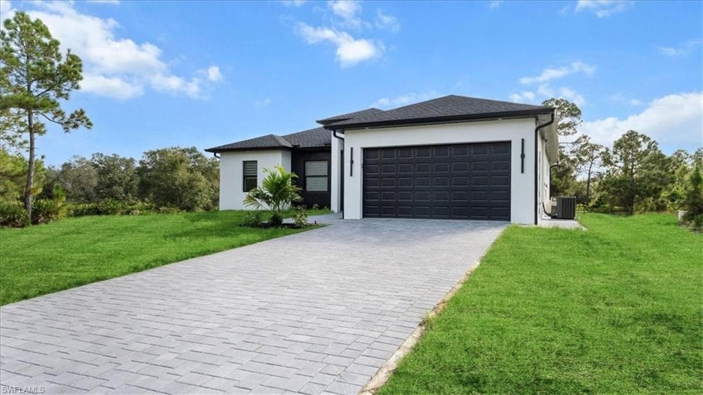 910 Truman Ave, Lehigh Acres, FL 33972-2