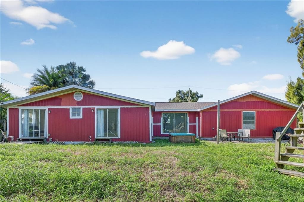 245 Hubbard Ave, North Fort Myers, FL 33917-28
