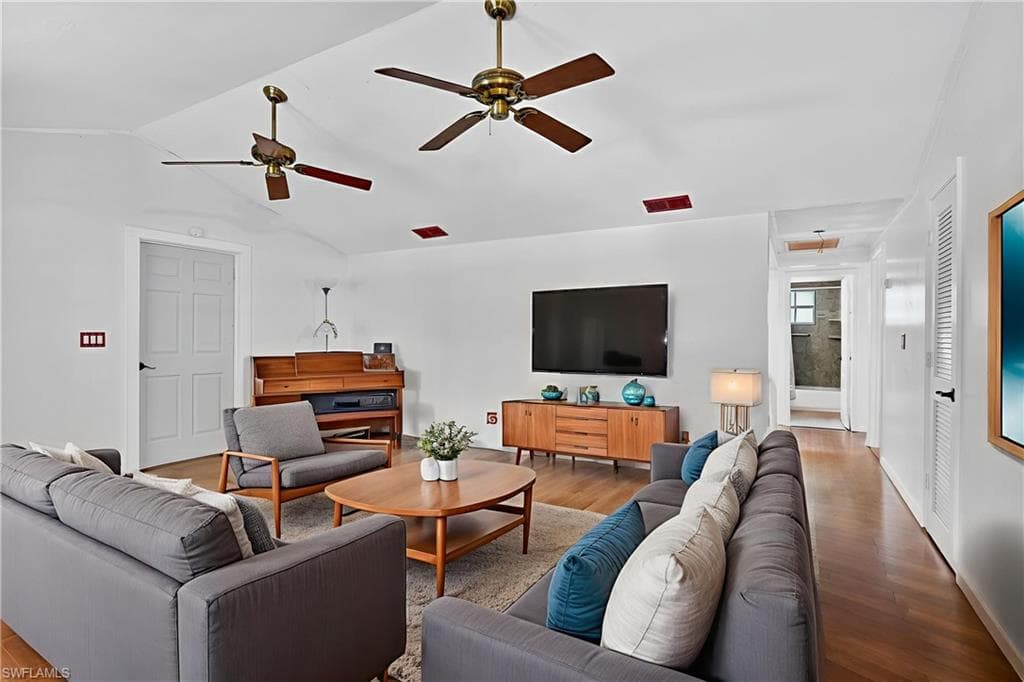245 Hubbard Ave, North Fort Myers, FL 33917-3
