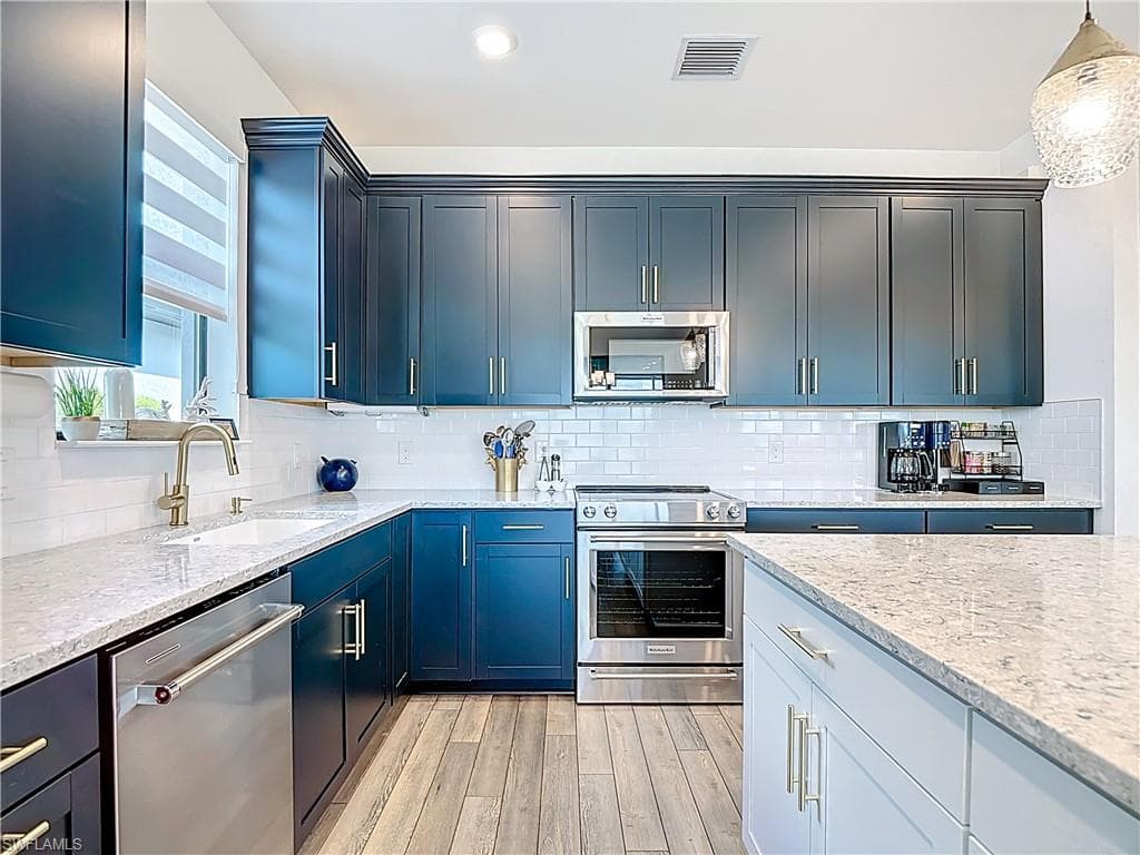 5641 Celebration Dr, Ave Maria, FL 34142-8