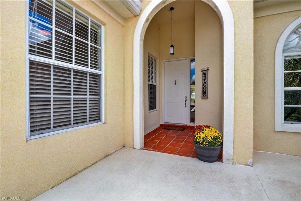 3234 Benicia Ct, Naples, FL 34109-3