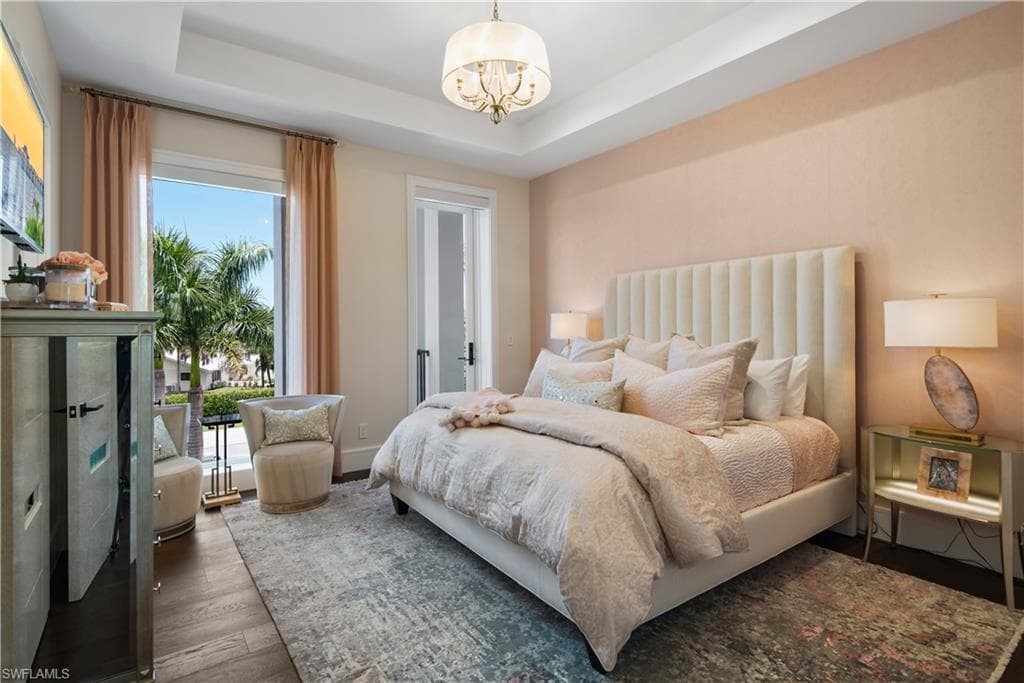 882 Cassena Rd, Naples, FL 34108-32