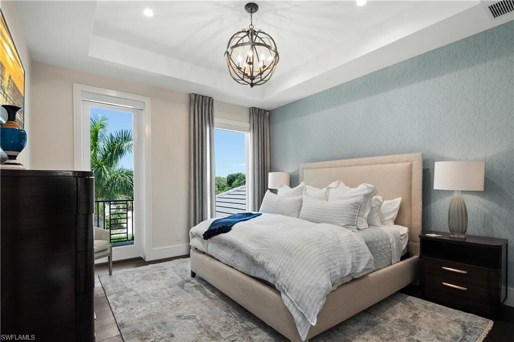 882 Cassena Rd, Naples, FL 34108-34