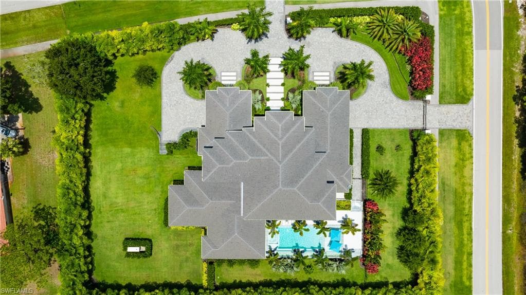 882 Cassena Rd, Naples, FL 34108-40