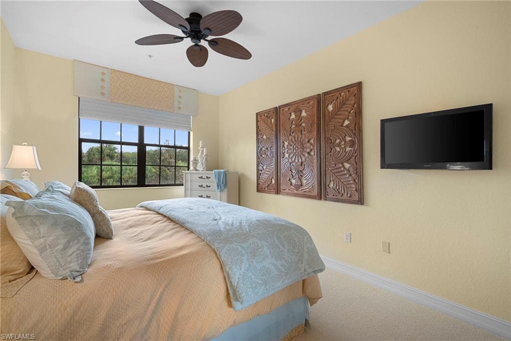 10514 Smokehouse Bay Dr 202, Naples, FL 34120-24