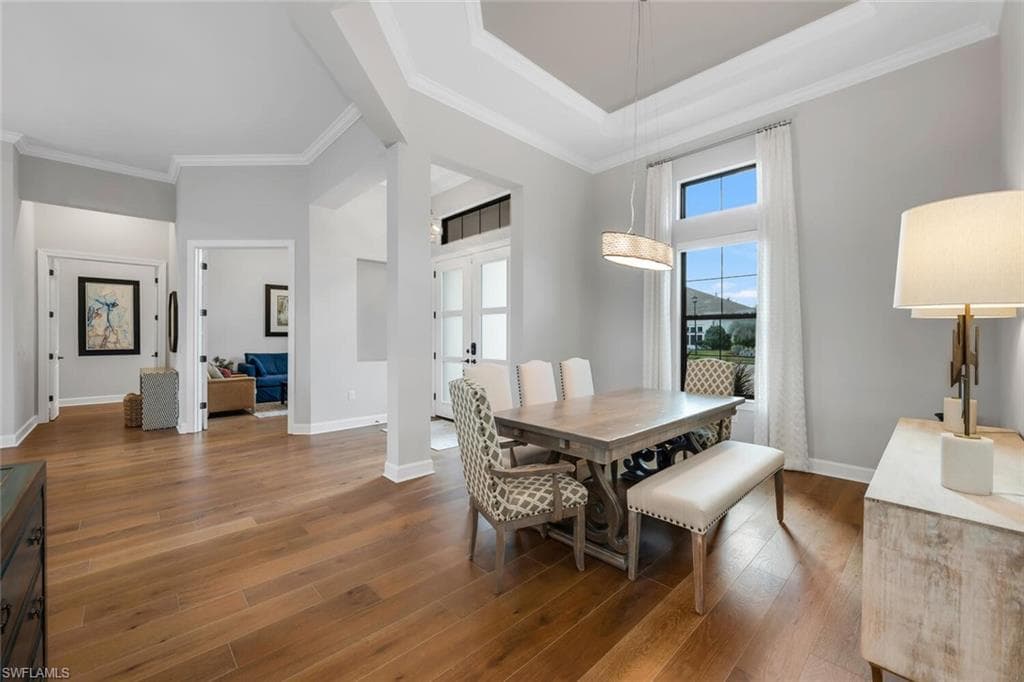 15576 Montello Ln, Naples, FL 34114-8