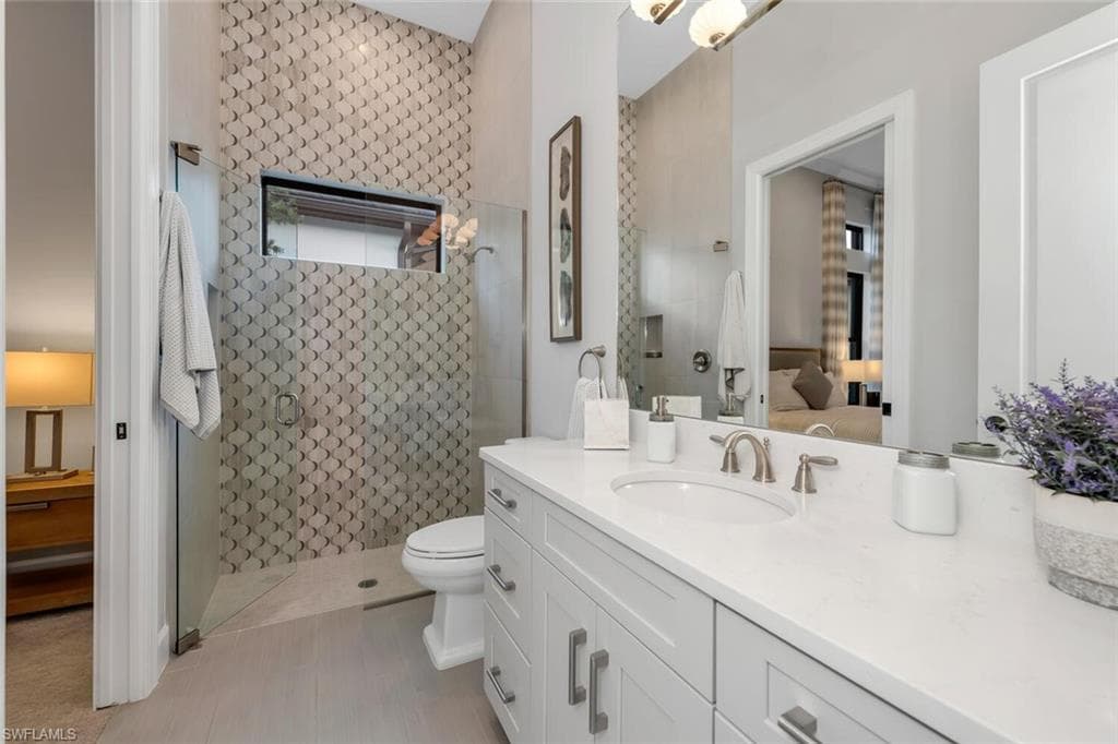 15576 Montello Ln, Naples, FL 34114-14