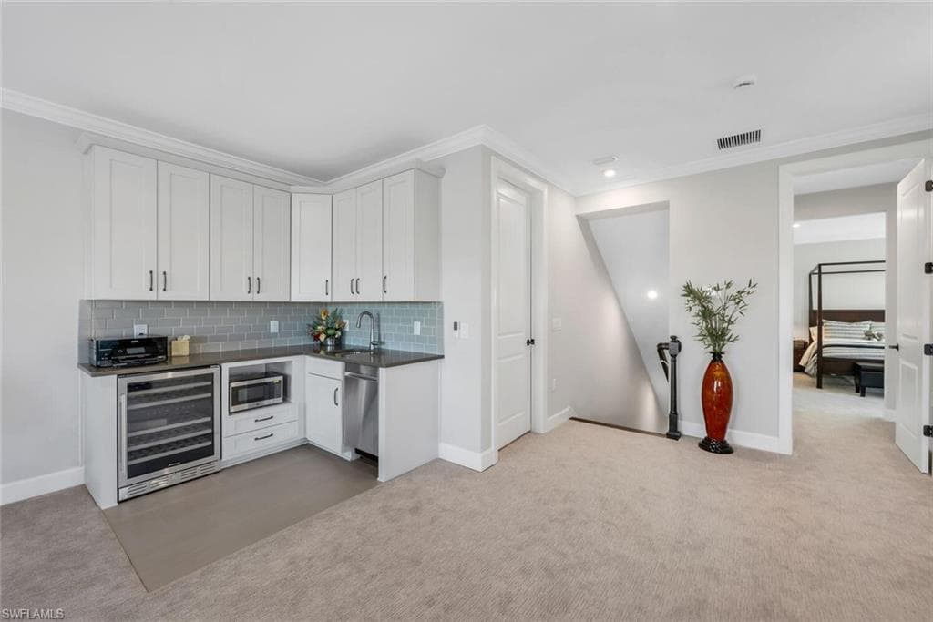 15576 Montello Ln, Naples, FL 34114-21