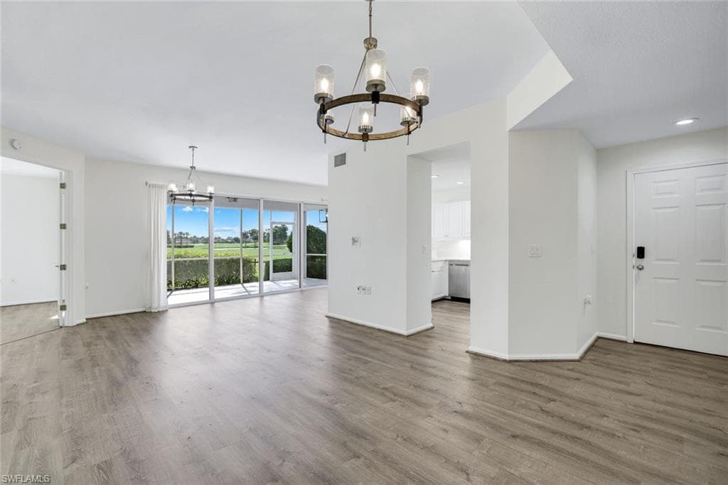 6875 Ascot Dr 6, Naples, FL 34113-5