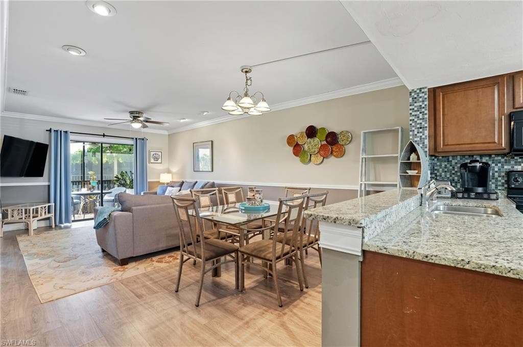 4790 Cleveland Ave 907, Fort Myers, FL 33907-9