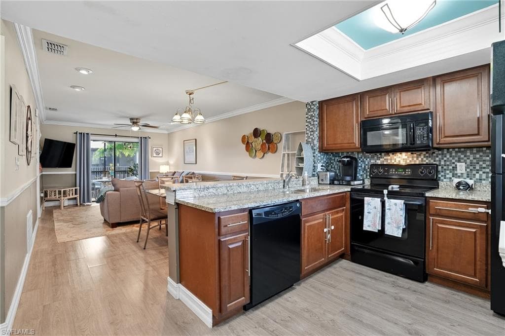 4790 Cleveland Ave 907, Fort Myers, FL 33907-12