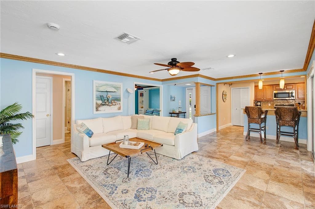 816 Manor Ter, Marco Island, FL 34145-8