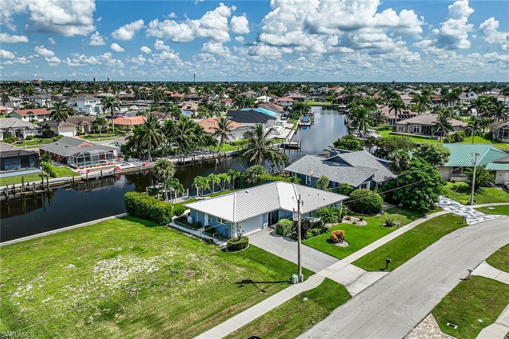 816 Manor Ter, Marco Island, FL 34145-27