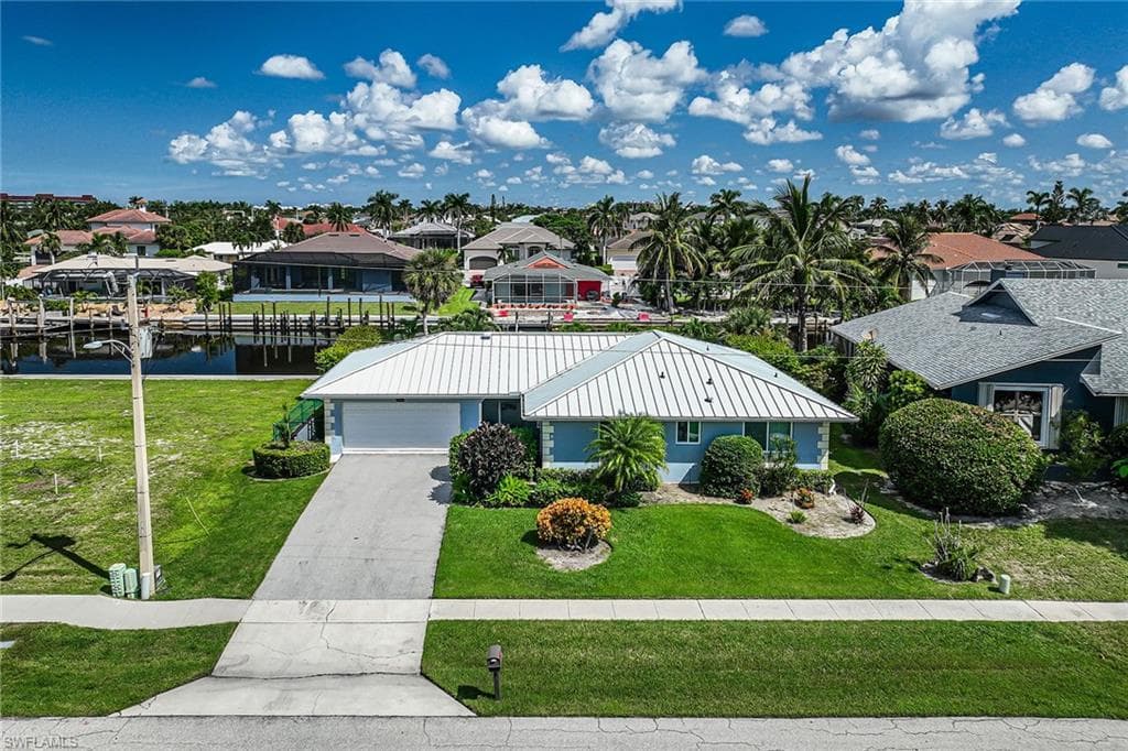 816 Manor Ter, Marco Island, FL 34145-2