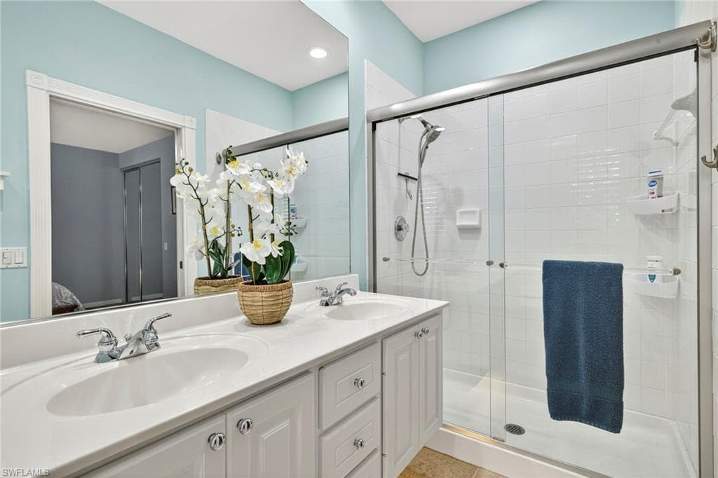 28467 Villagewalk Blvd, Bonita Springs, FL 34135-16