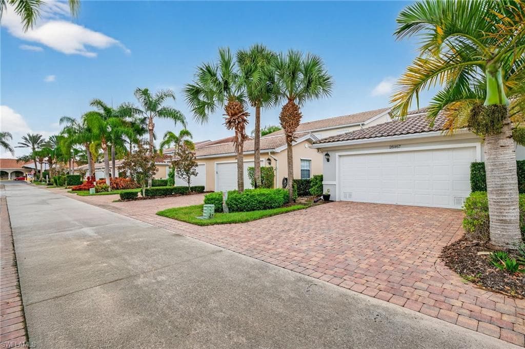 28467 Villagewalk Blvd, Bonita Springs, FL 34135-29