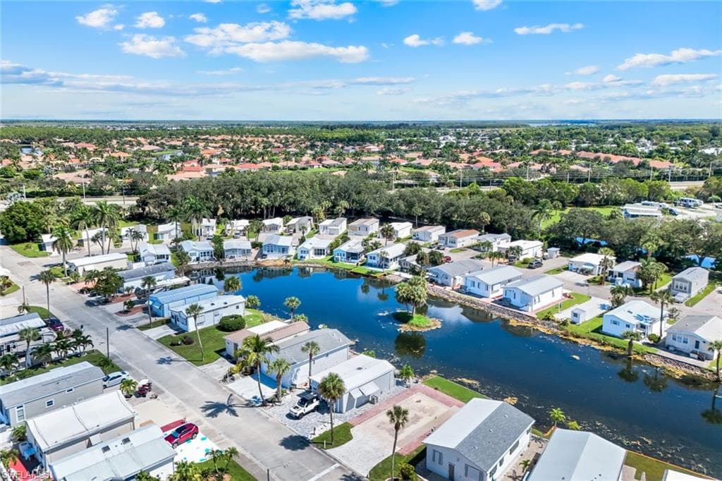 325 Imperial Wilder Blvd, Naples, FL 34114-8
