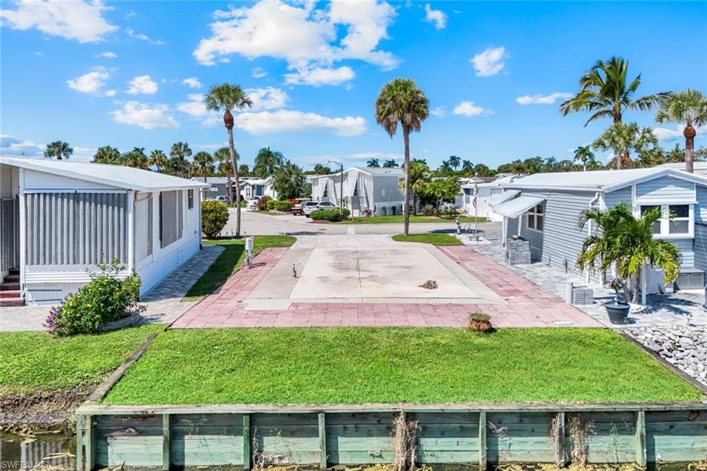 325 Imperial Wilder Blvd, Naples, FL 34114-5