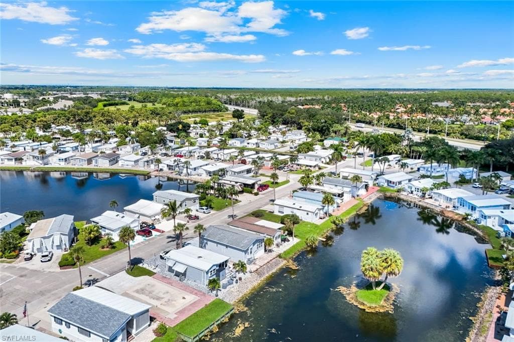 325 Imperial Wilder Blvd, Naples, FL 34114-7