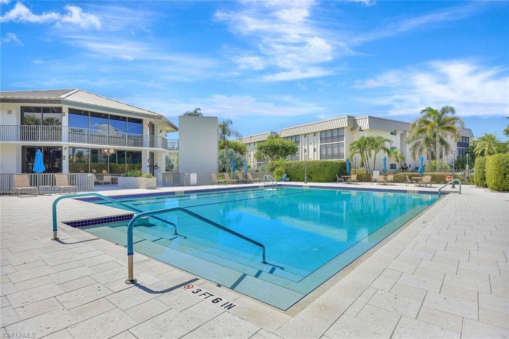 788 Park Shore Dr E39, Naples, FL 34103-9