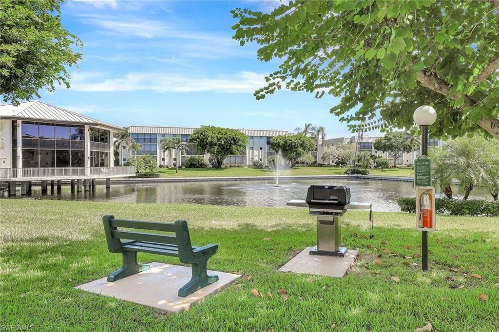 788 Park Shore Dr E39, Naples, FL 34103-13