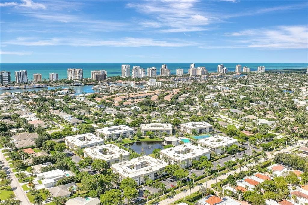 788 Park Shore Dr E39, Naples, FL 34103-33