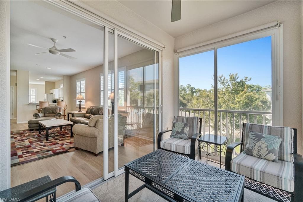 3970 Loblolly Bay Dr 301, Naples, FL 34114-22