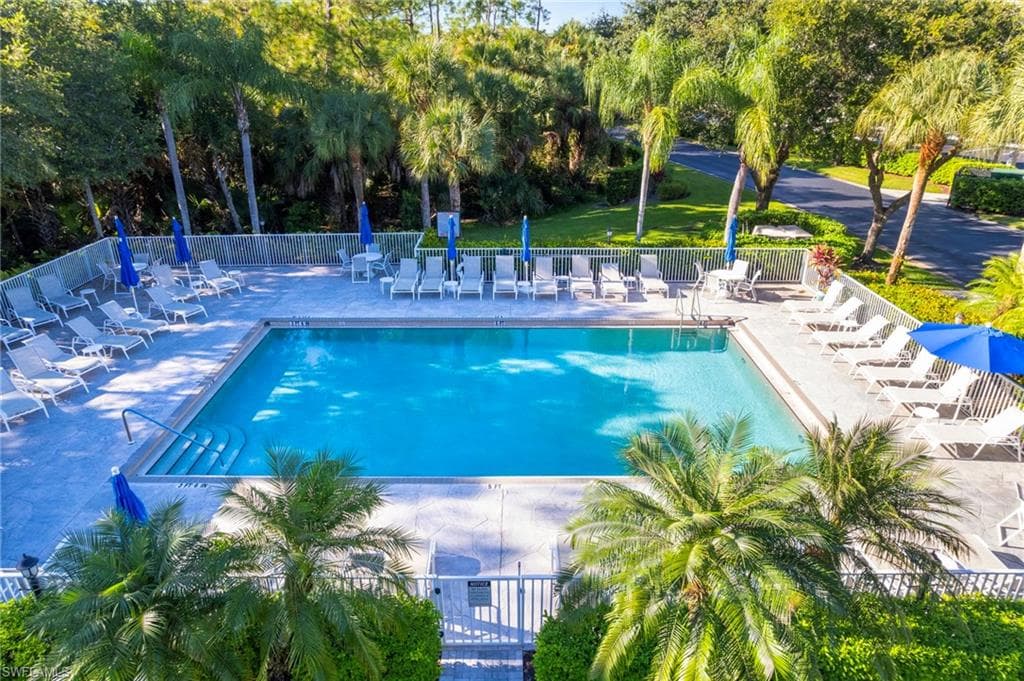 3970 Loblolly Bay Dr 301, Naples, FL 34114-23