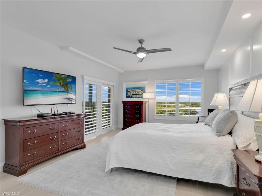 13105 Vanderbilt Dr 606, Naples, FL 34110-18