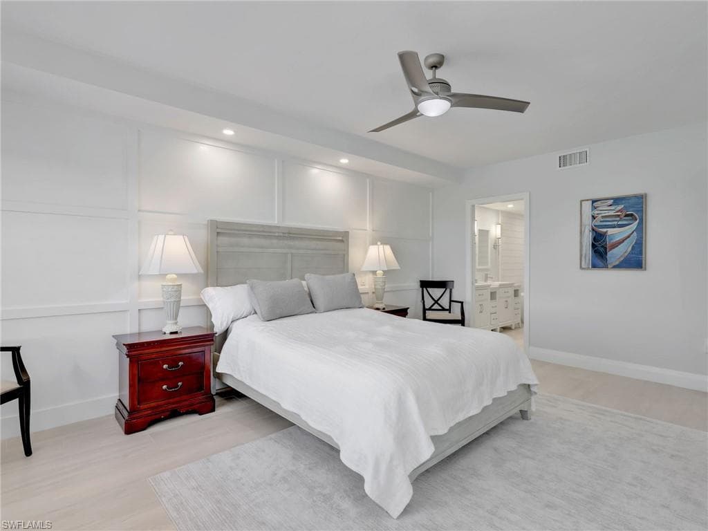 13105 Vanderbilt Dr 606, Naples, FL 34110-19