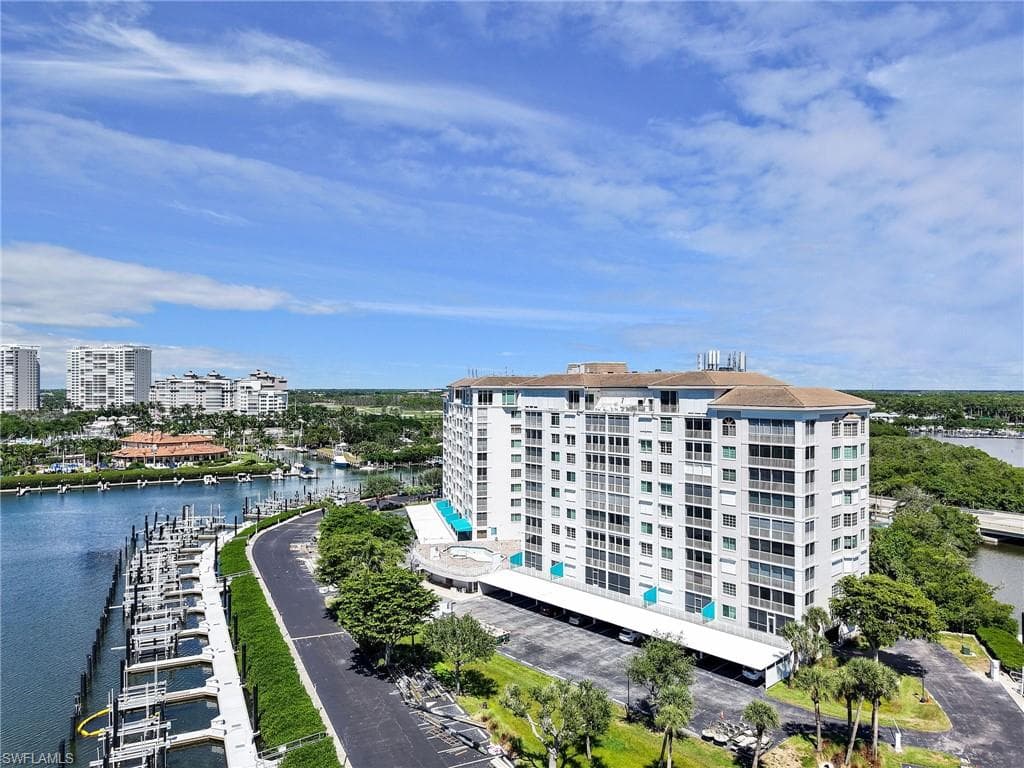 13105 Vanderbilt Dr 606, Naples, FL 34110-30