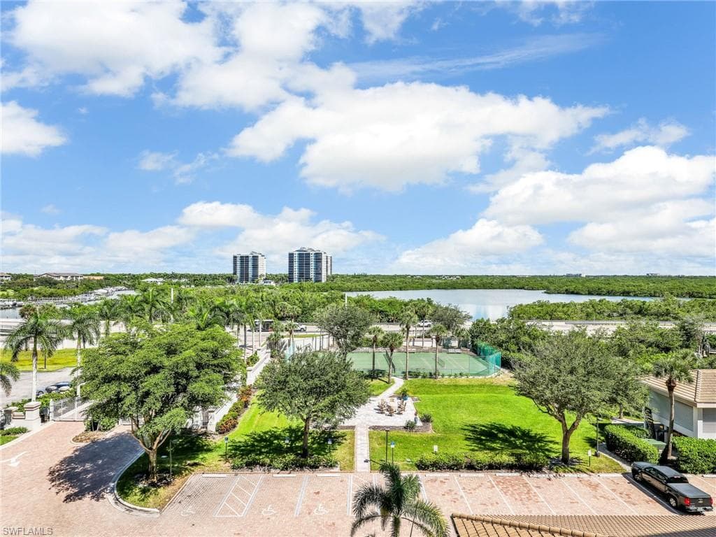 13105 Vanderbilt Dr 606, Naples, FL 34110-34