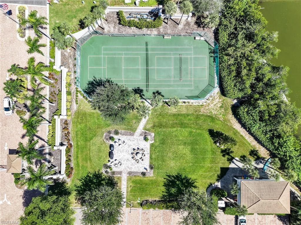 13105 Vanderbilt Dr 606, Naples, FL 34110-35