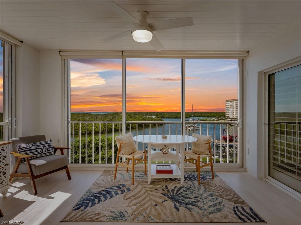 13105 Vanderbilt Dr 606, Naples, FL 34110-42