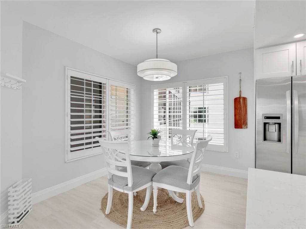 13105 Vanderbilt Dr 606, Naples, FL 34110-5