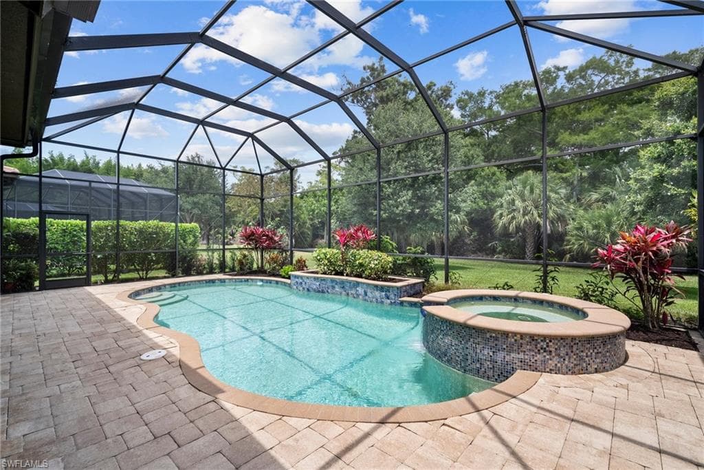 6541 Roma Way, Naples, FL 34113-30
