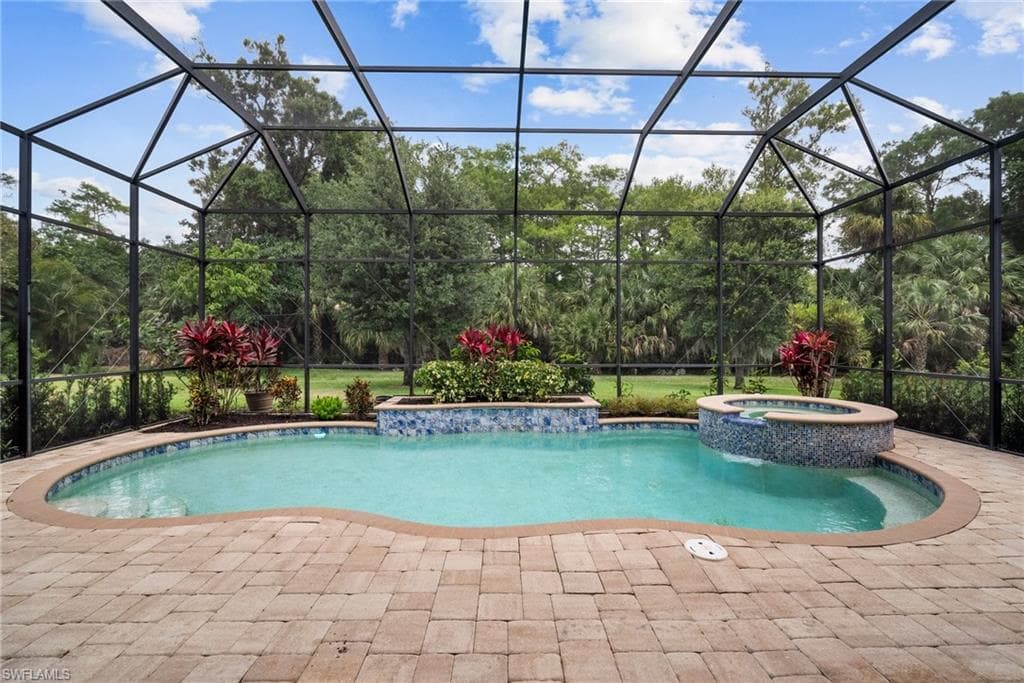 6541 Roma Way, Naples, FL 34113-31