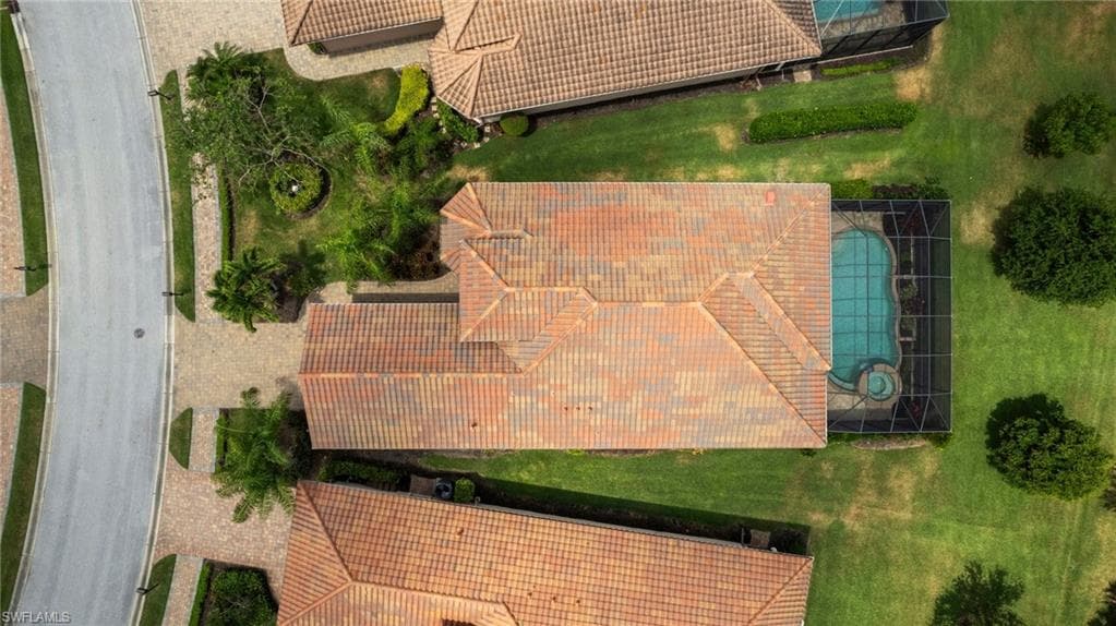 6541 Roma Way, Naples, FL 34113-33