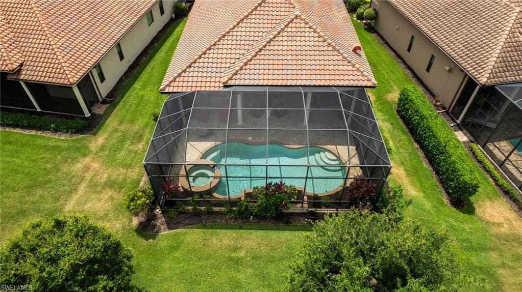 6541 Roma Way, Naples, FL 34113-3