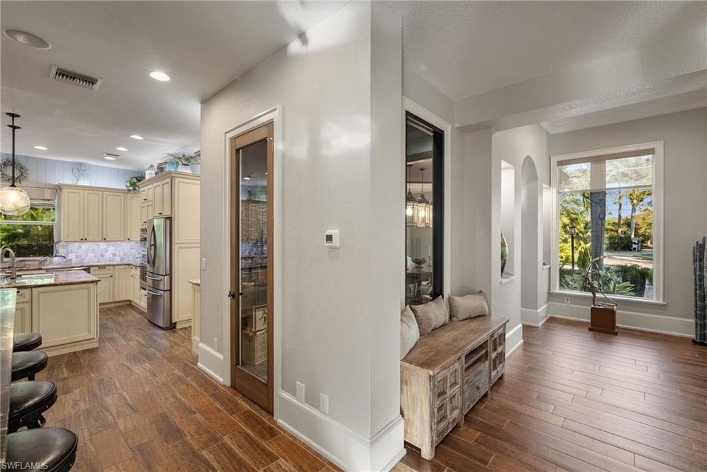 1805 Heritage Trl, Naples, FL 34112-9