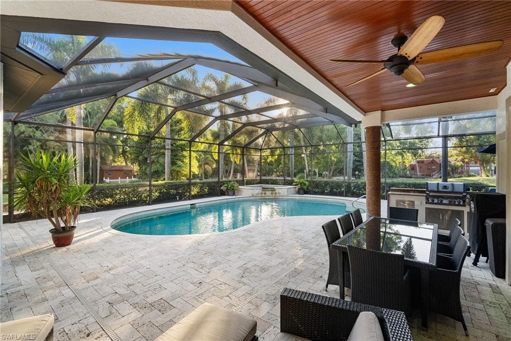 1805 Heritage Trl, Naples, FL 34112-18