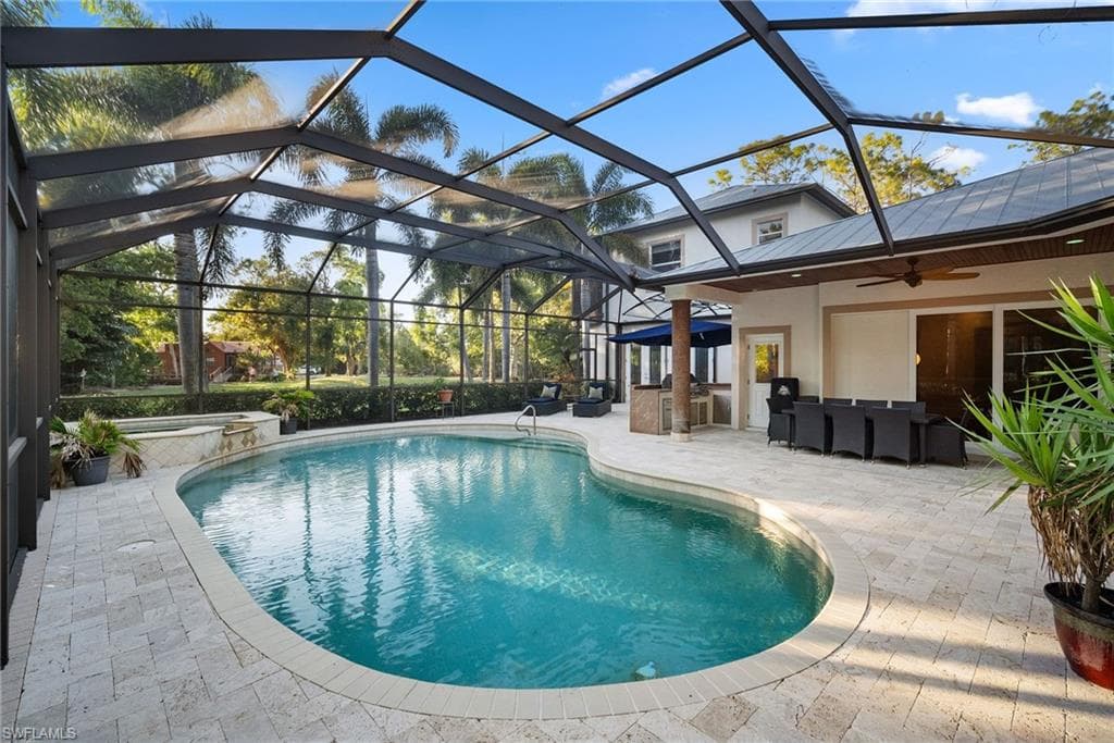 1805 Heritage Trl, Naples, FL 34112-20